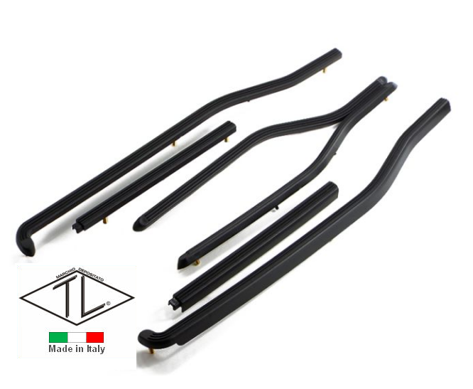 Lambretta Rear Floor Plastics in Black for Series 3 by Tutto Lambretta